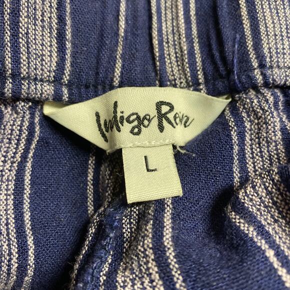 Indigo Rein Woman's  Large  Wide Leg  Pull On Split Leg  Blue Stripped Pants - Picture 3 of 7